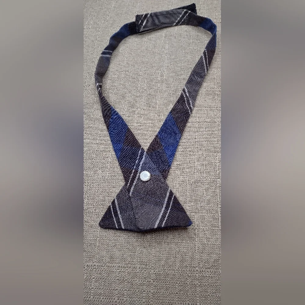 Uniform neck tie